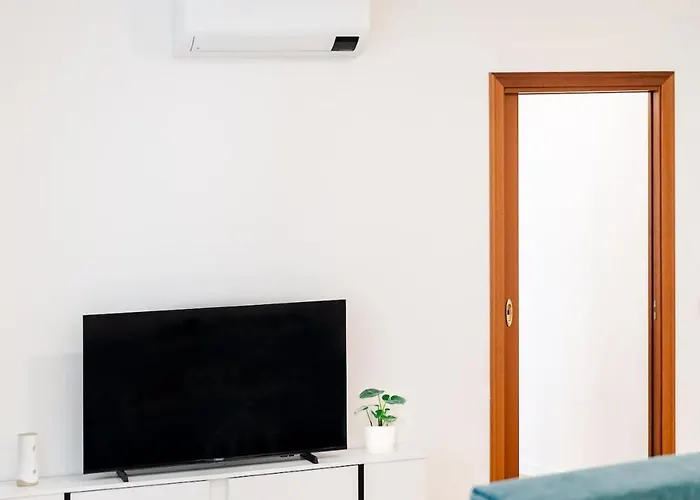 The Silk House Apartment